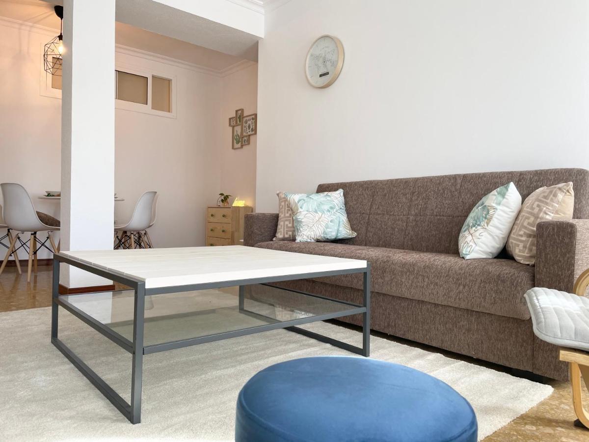 Ferienwohnung Selva La Bella. En El Corazon De Triana Sevilla Exterior foto